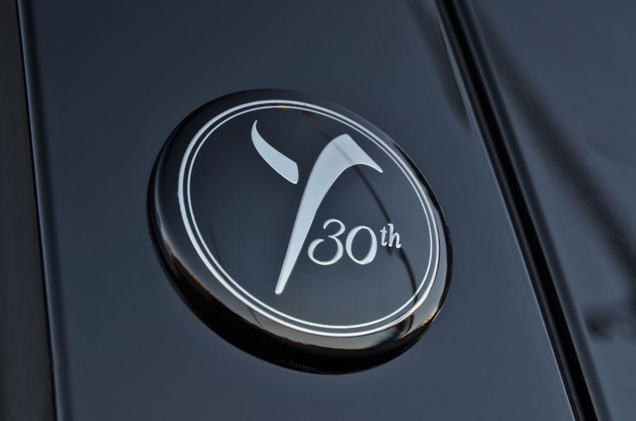Логотип Lancia Ypsilon 30th Anniversary (846) 2015 года  (фото 6 из 22)